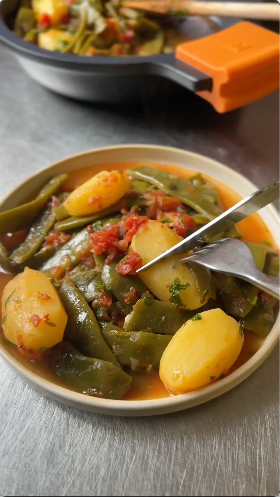Green Beans and Potatoes Stewed in Tomato Sauce